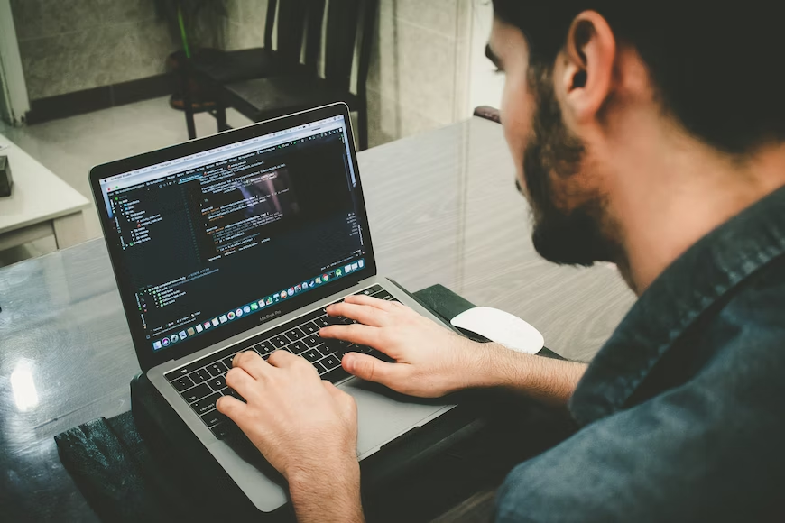 Computer & Electronics Websites Built on Concrete CMS